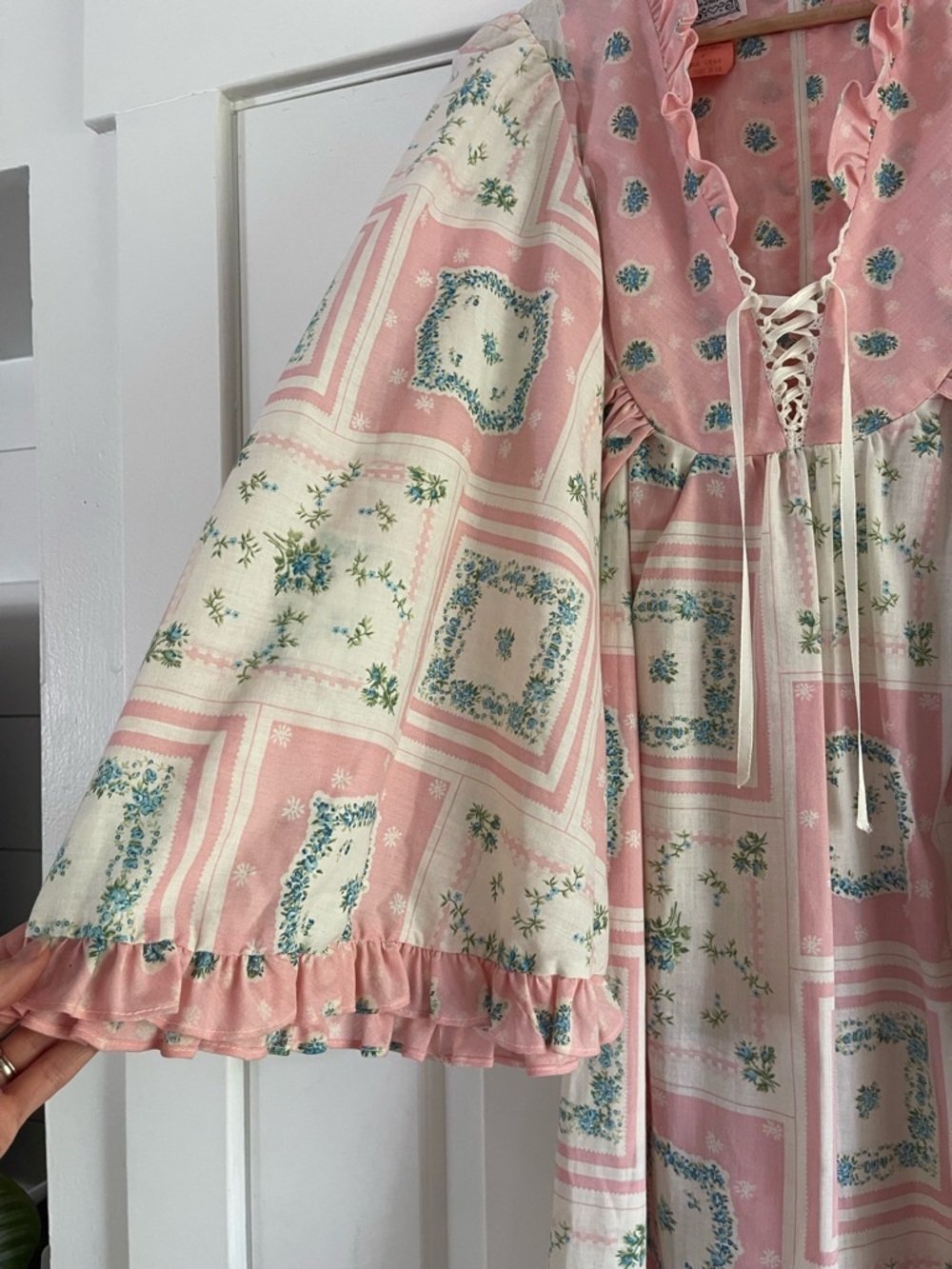Rare Vintage 1960s Trivia by Charm of Hollywood Floral Maxi Dress - 9/10 - Picture 4 of 8